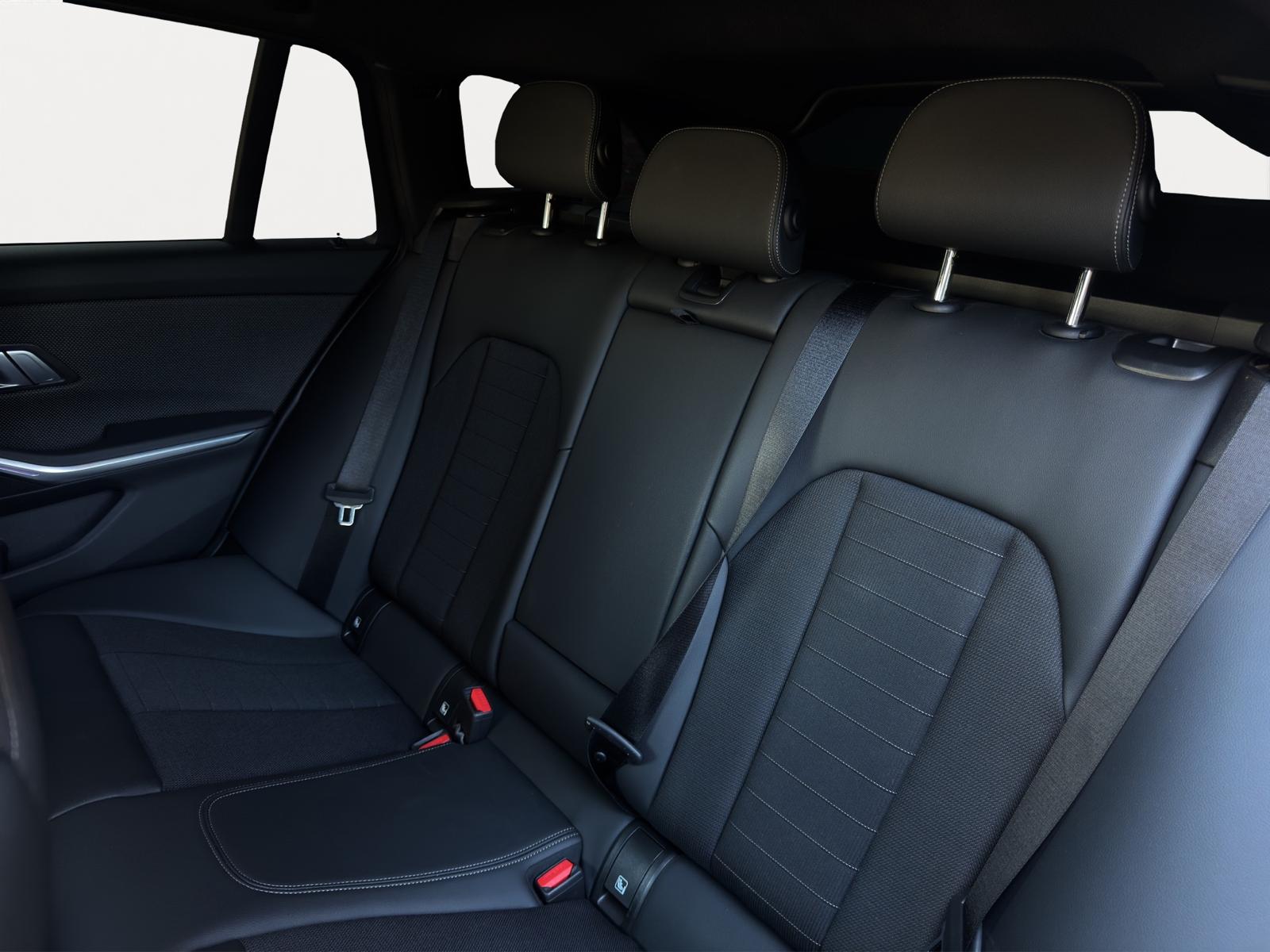 Foto van BMW 330e