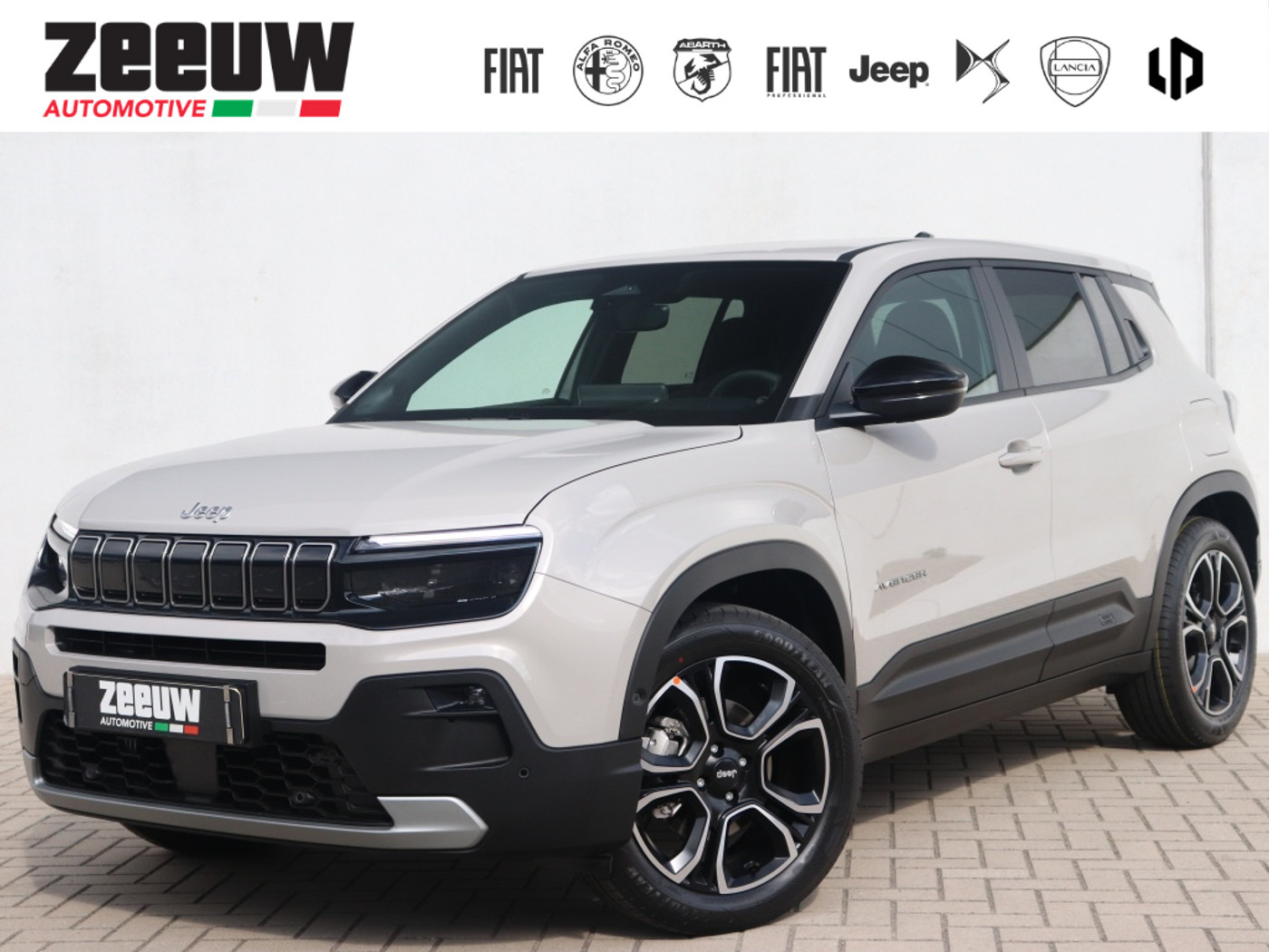 Jeep Avenger Summit 54kWh | Carplay | Camera | BTW | 18" 2025 - voorkant