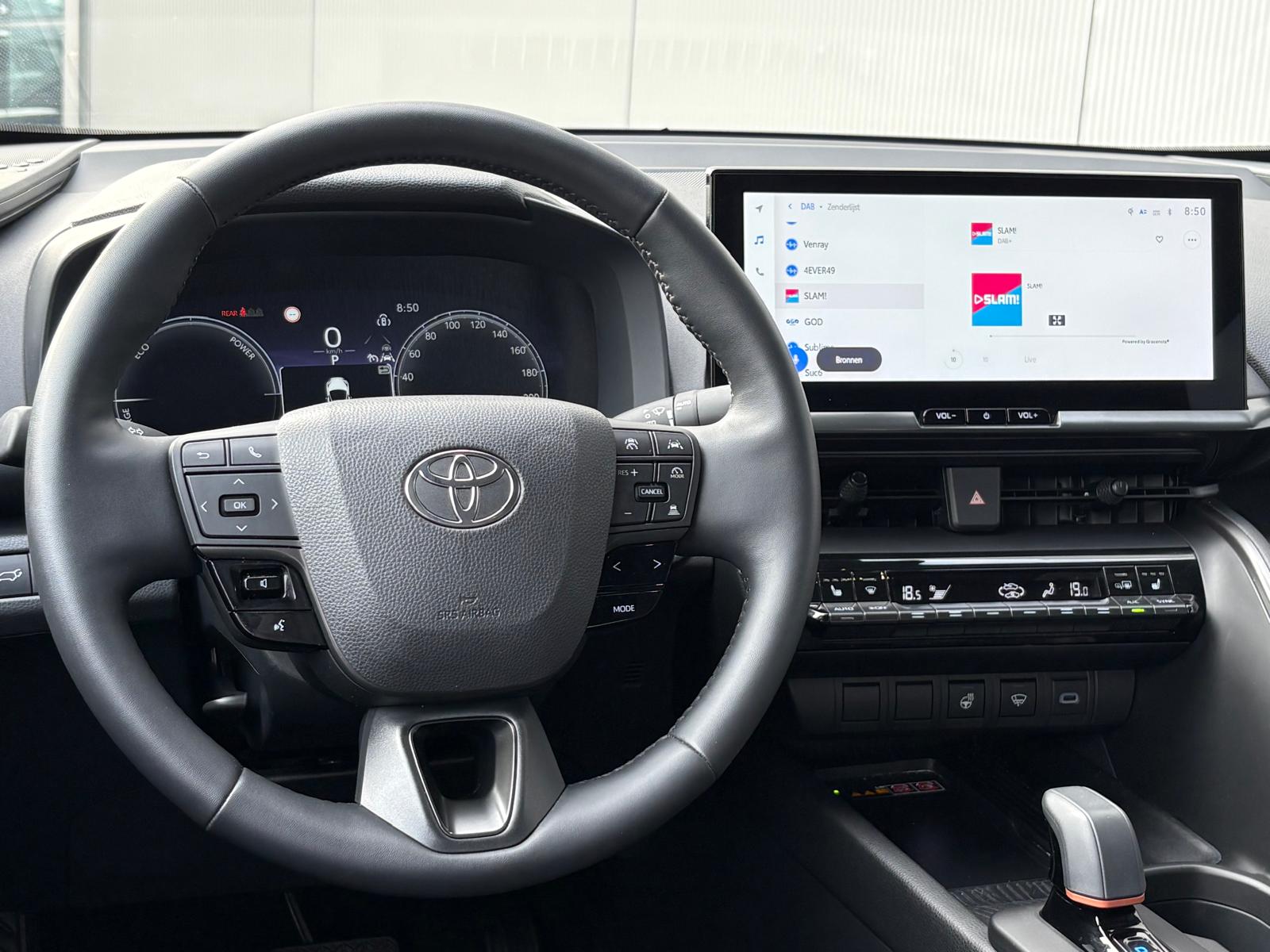 Foto van Toyota C-hr