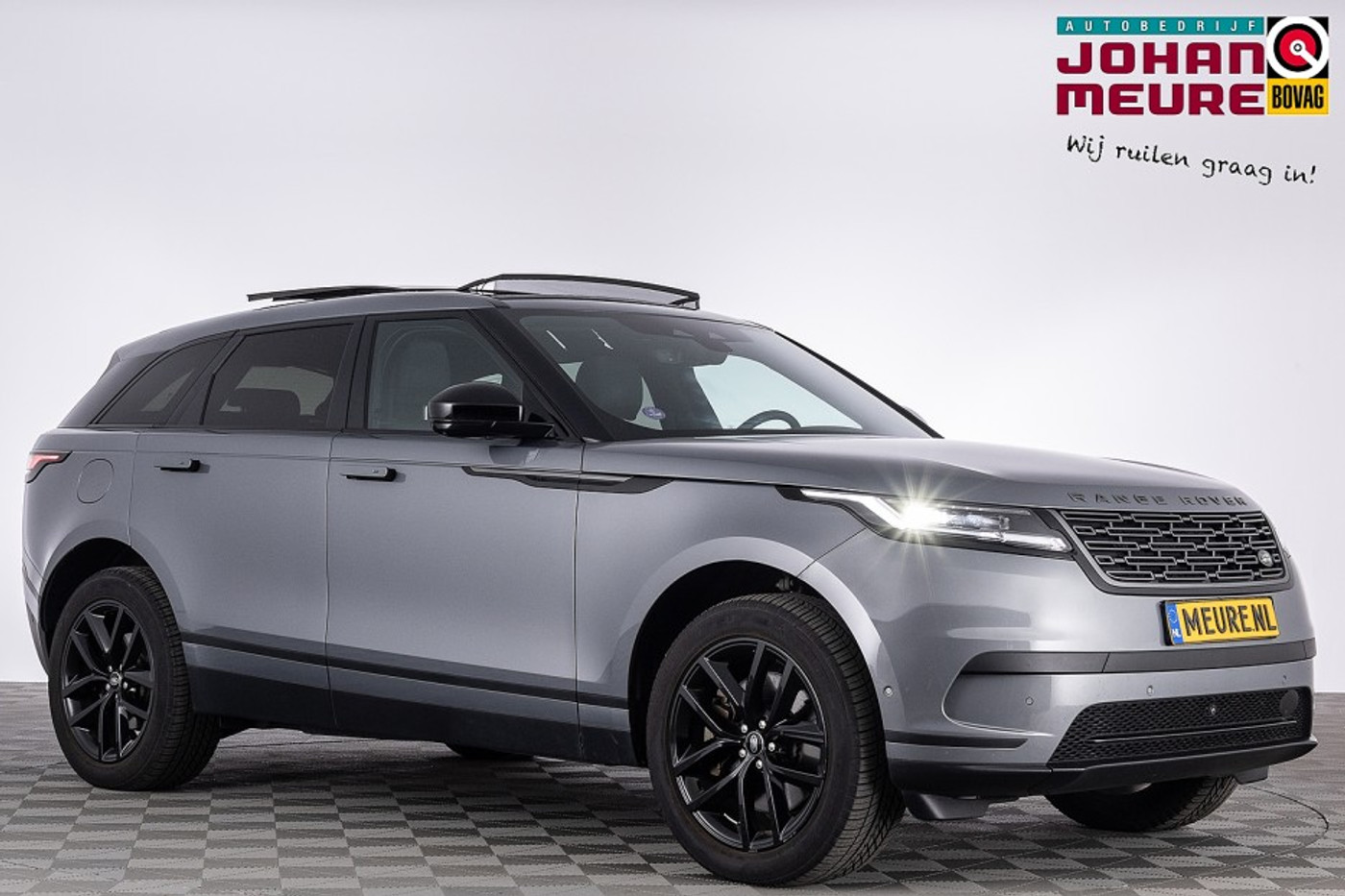 Land Rover Range Rover Velar *FACELIFT* 2.0 P400e AWD PHEV | PANORAMADAK | LEDER | Full LED 2024 - voorkant