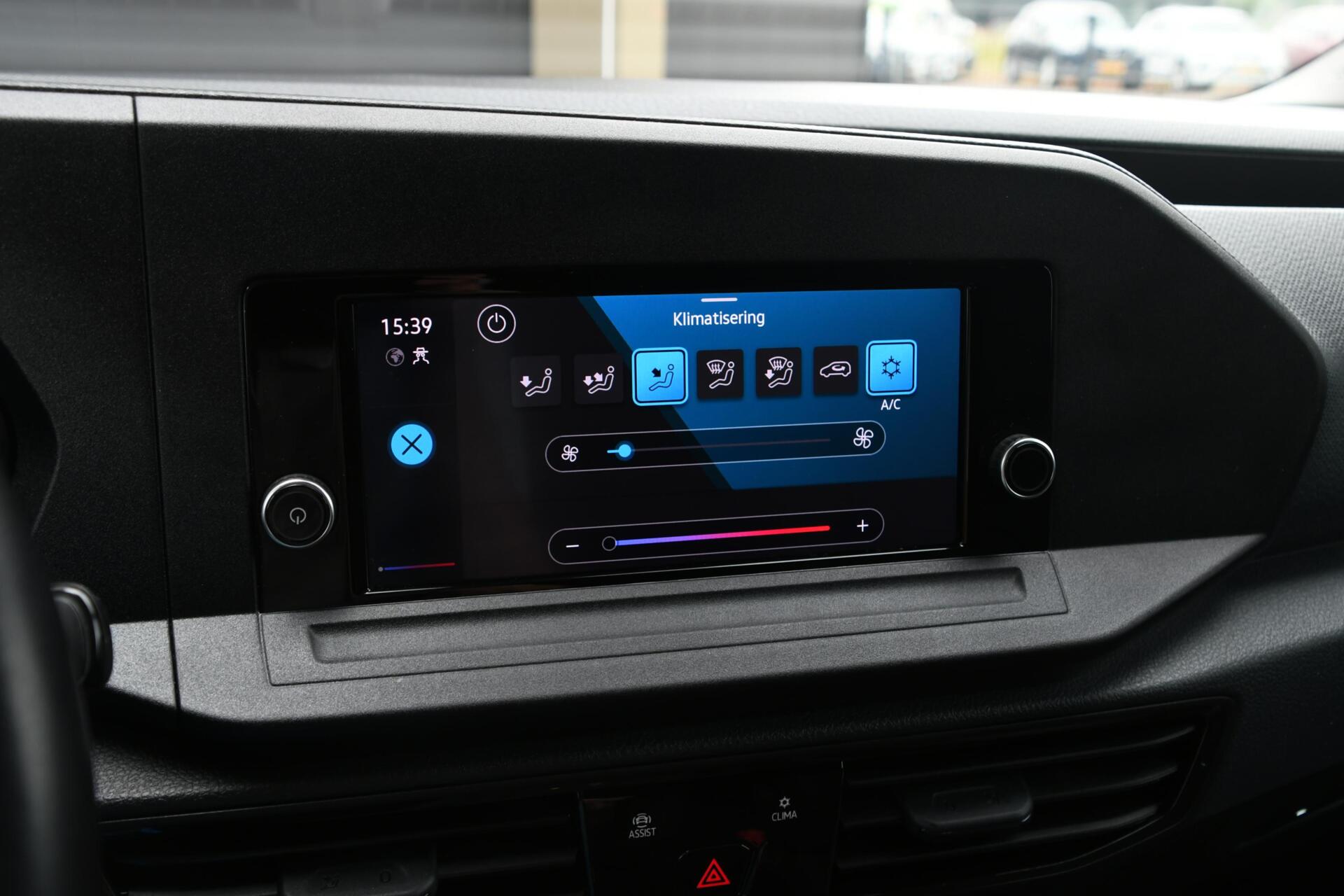 Foto van Volkswagen Caddy Cargo Maxi