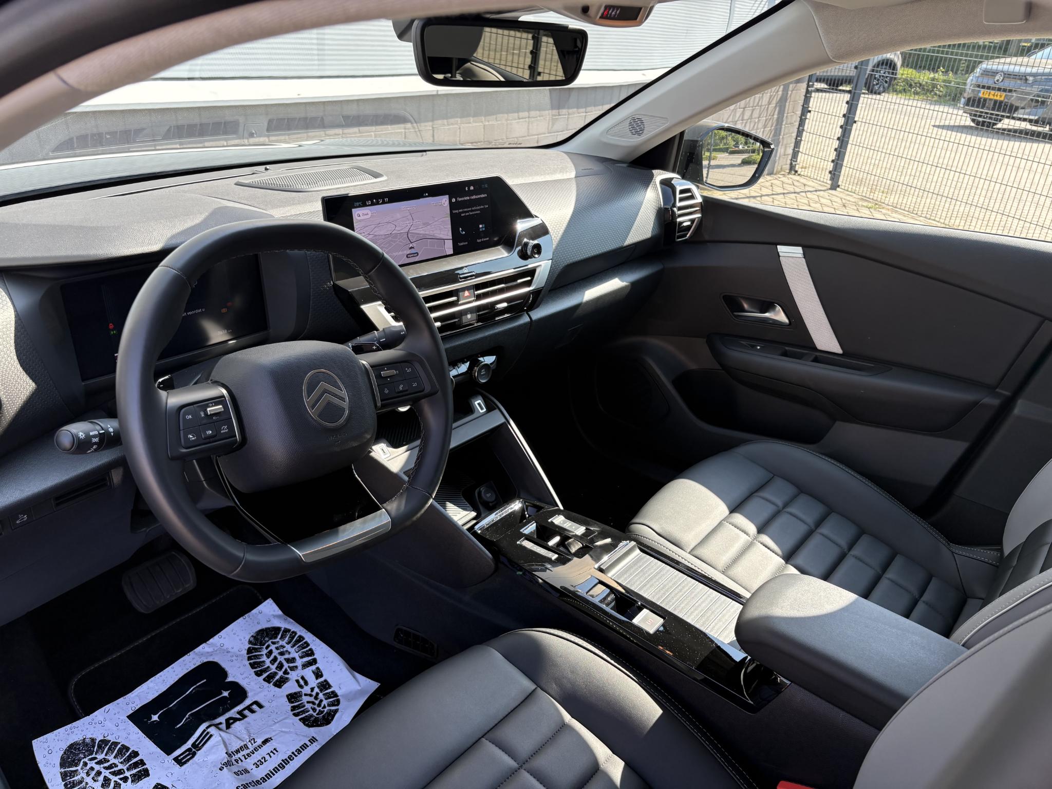 Foto van Citroen C4 X