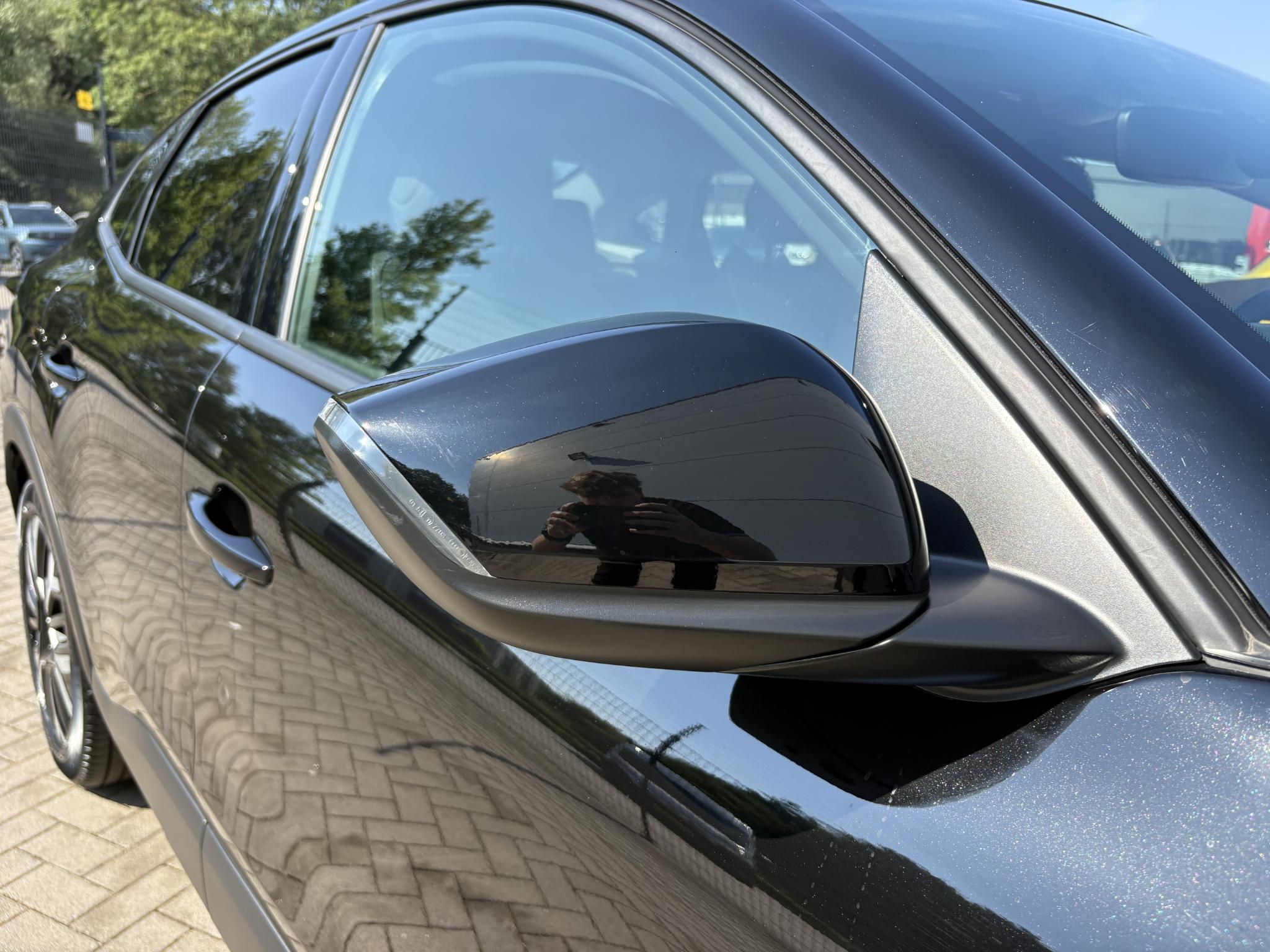 Foto van Citroen C4 X