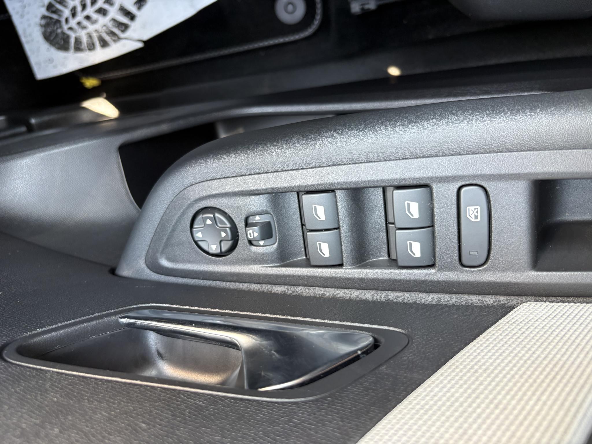 Foto van Citroen C4 X