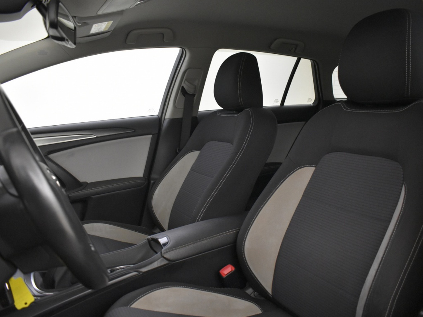 Foto van Toyota Toyota Avensis
