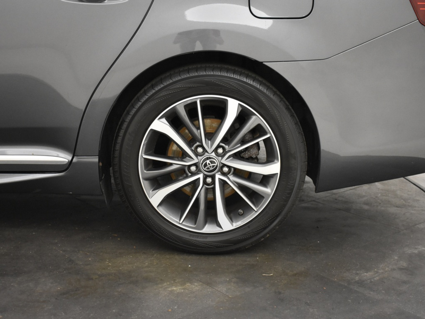 Foto van Toyota Toyota Avensis