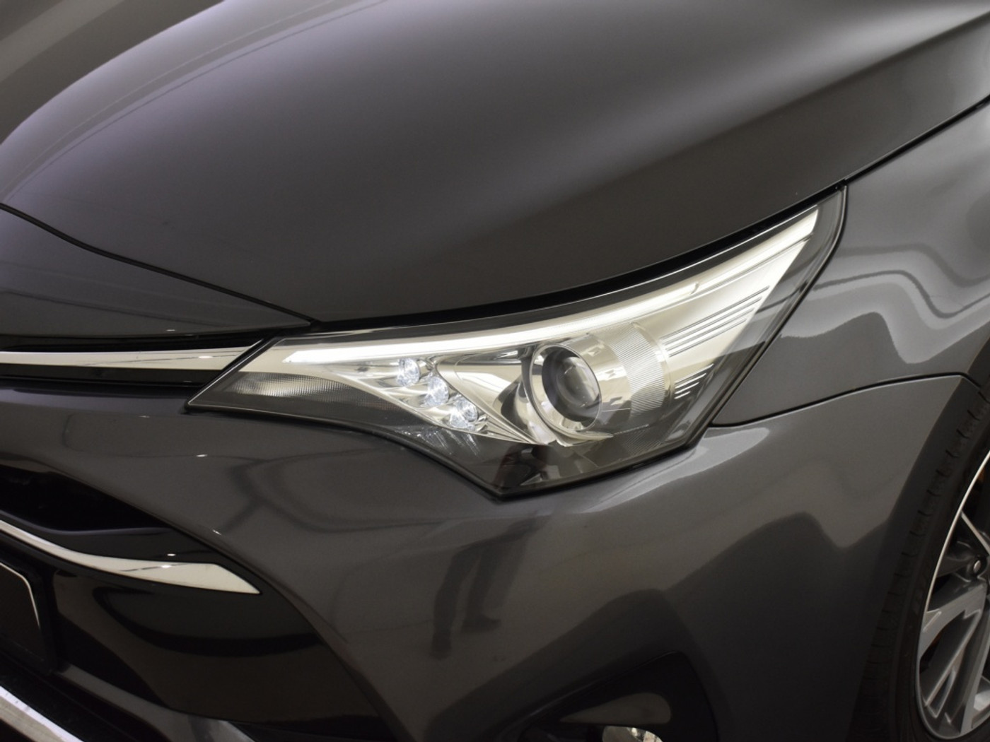 Foto van Toyota Toyota Avensis