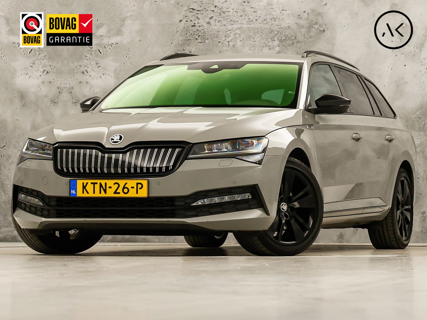 Skoda Superb 1.4 TSI iV Sportline 2020 - voorkant