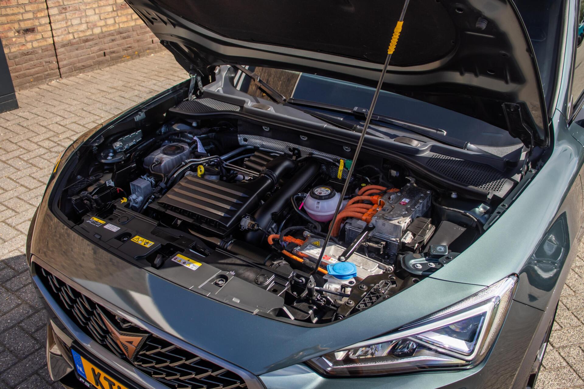 Foto van Cupra Formentor VZ E-hybrid