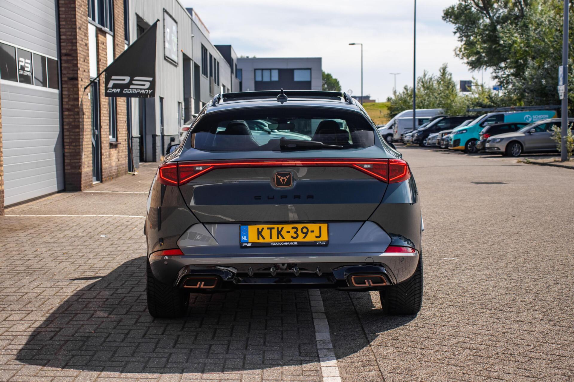 Foto van Cupra Formentor VZ E-hybrid