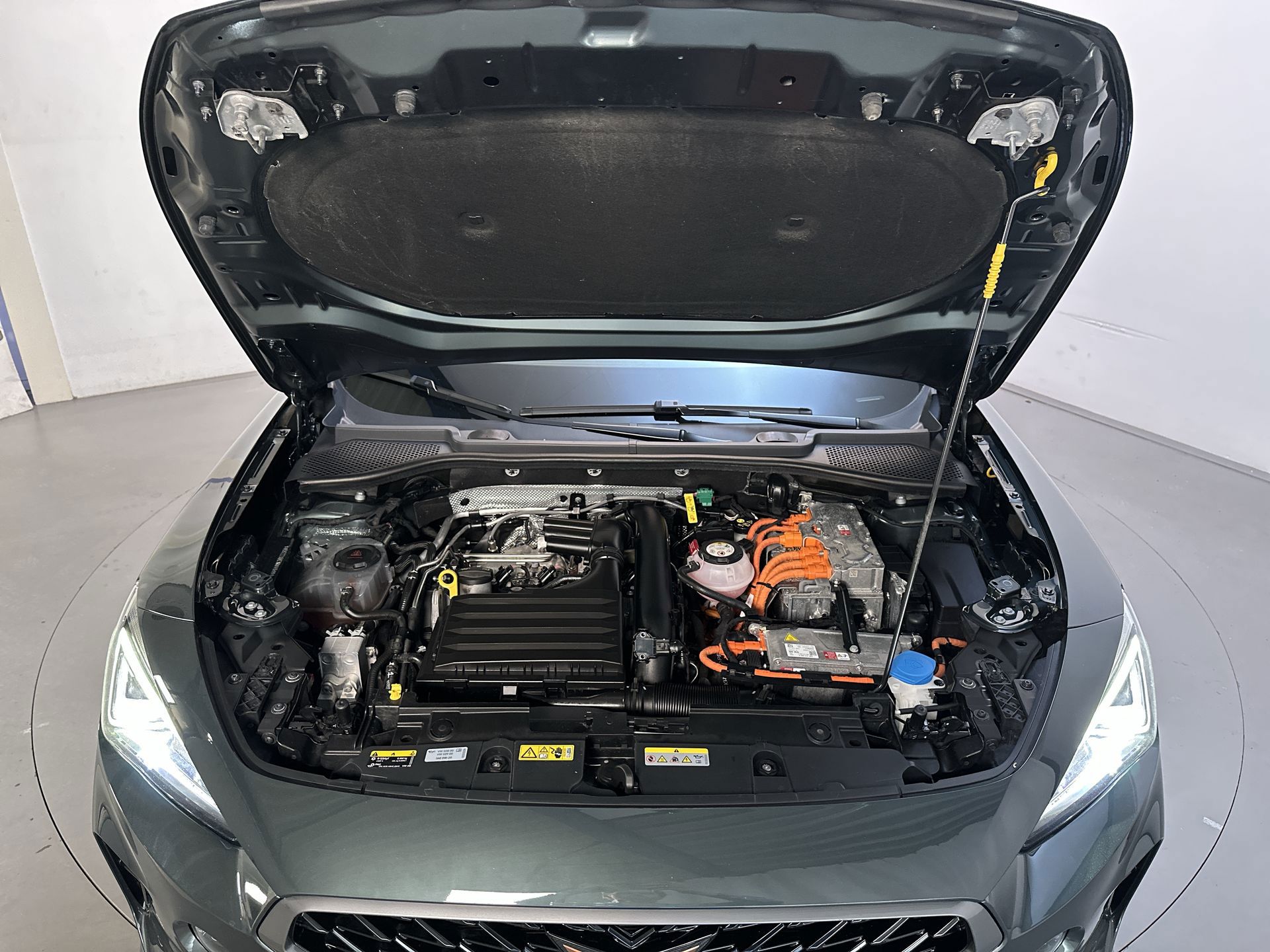 Foto van Cupra Formentor VZ E-hybrid