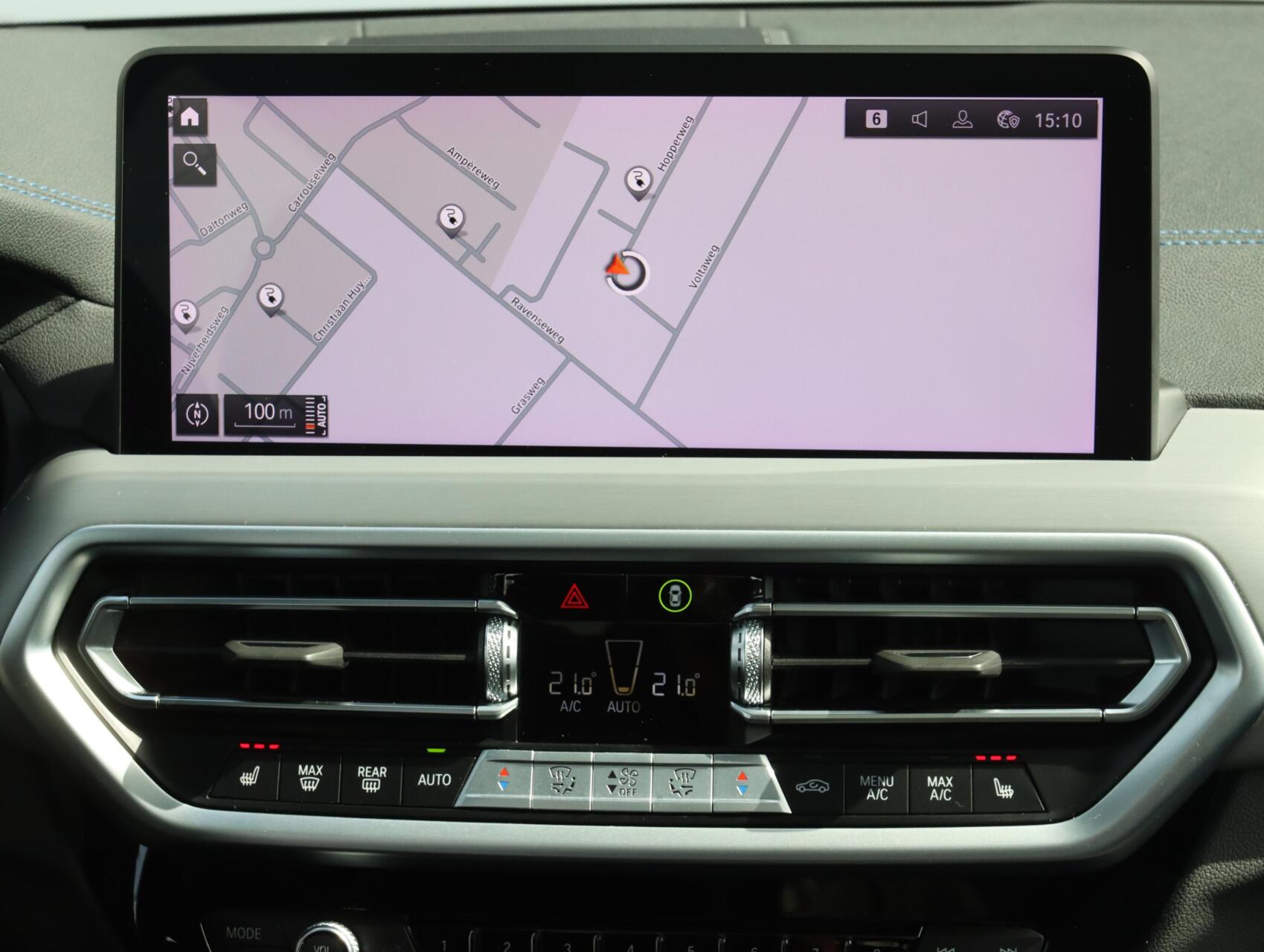 Foto van BMW Ix3