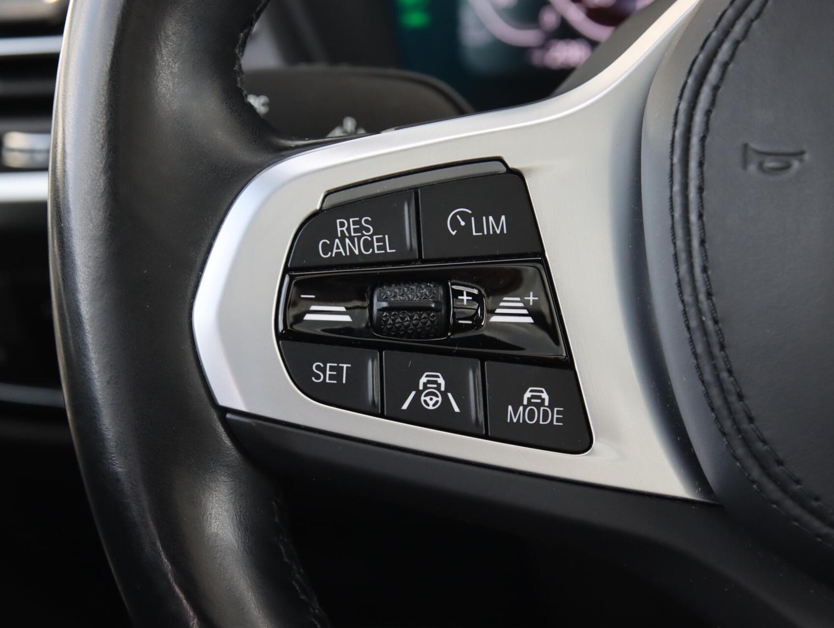 Foto van BMW Ix3