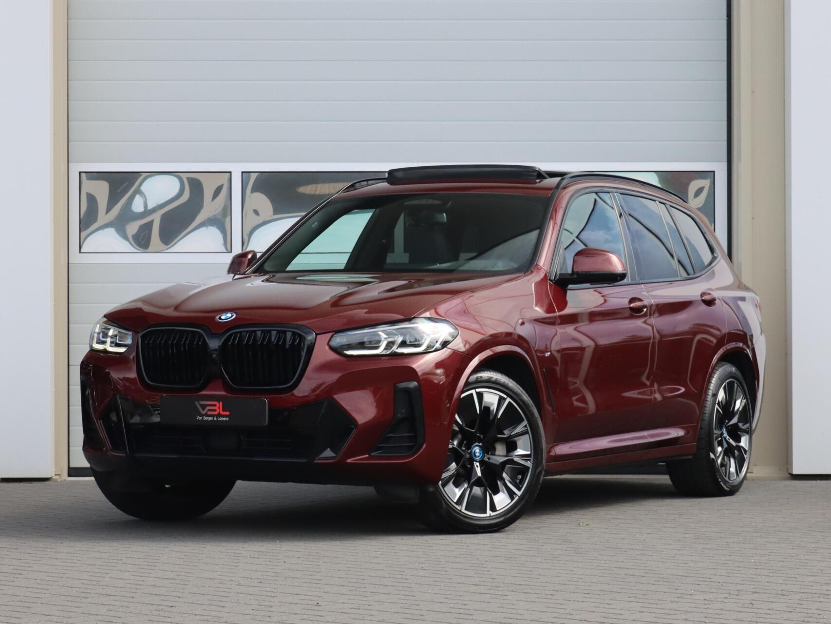 Foto van BMW Ix3