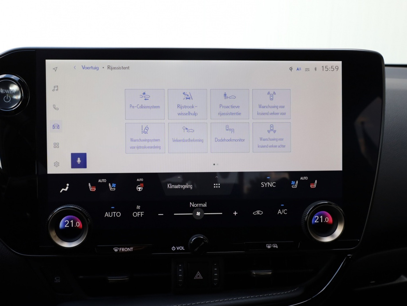 Foto van Lexus NX
