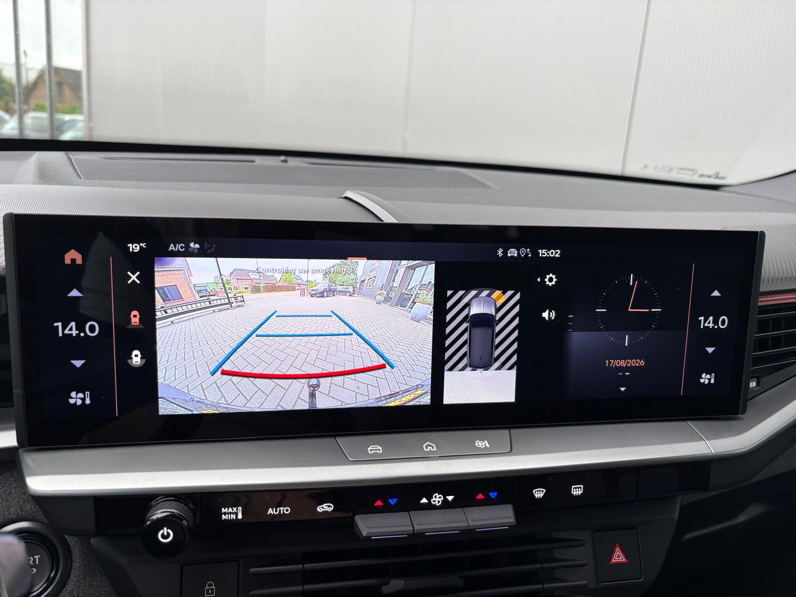 Foto van Opel Grandland Electric