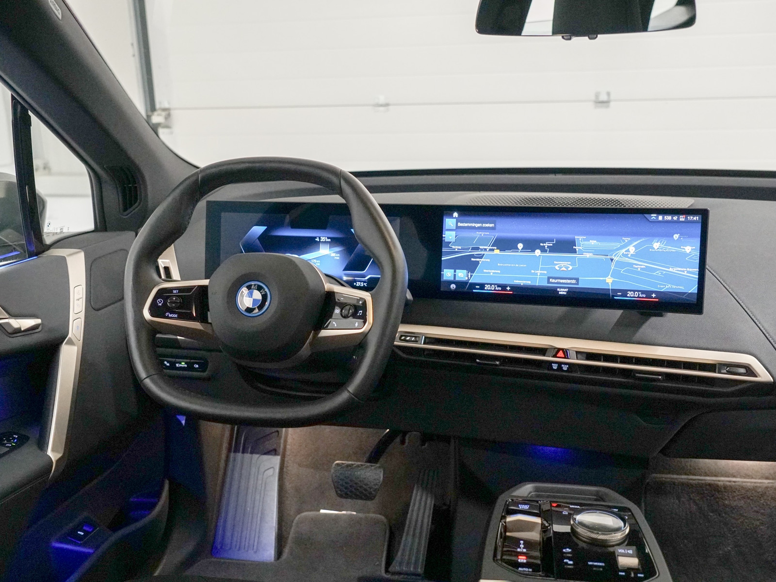 Foto van BMW Ix