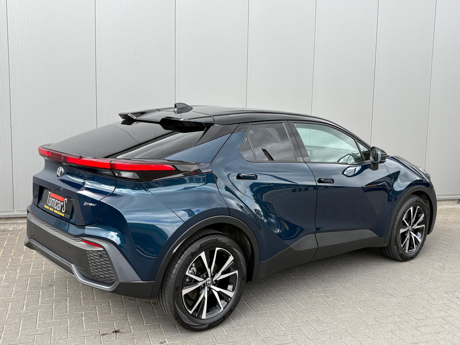 Foto van Toyota C-hr