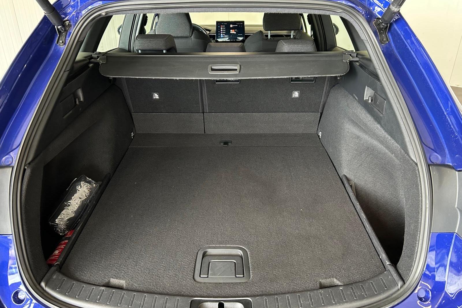 Foto van Toyota Corolla Touring Sports