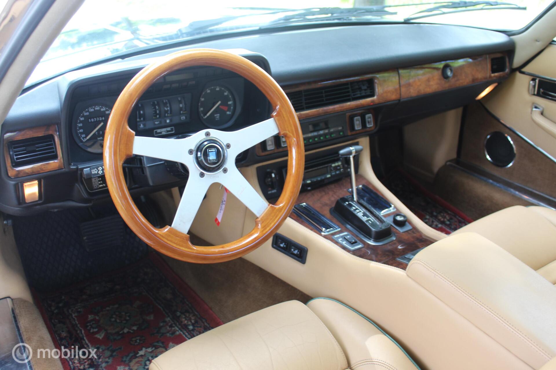Foto van Jaguar XJS