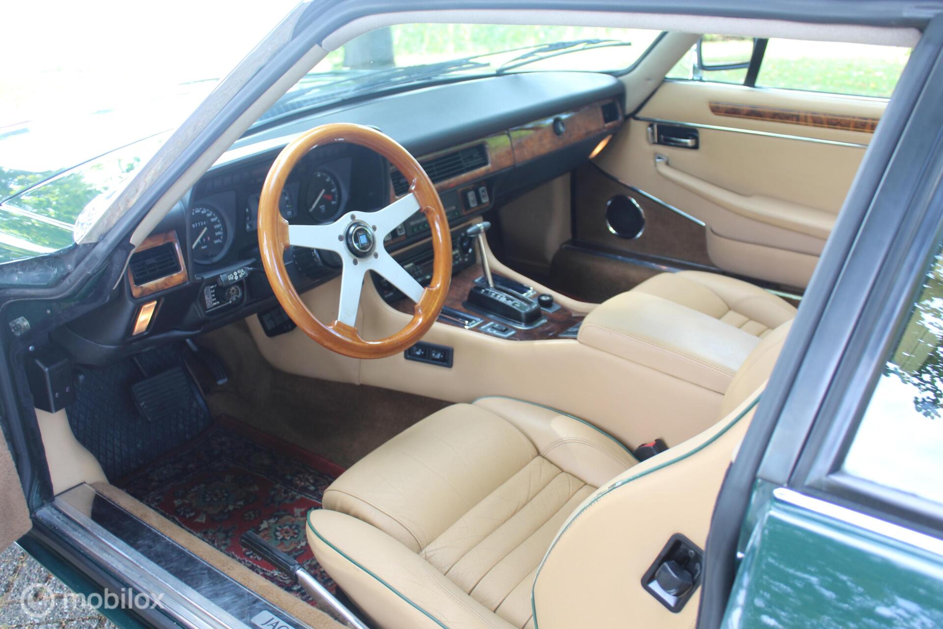Foto van Jaguar XJS