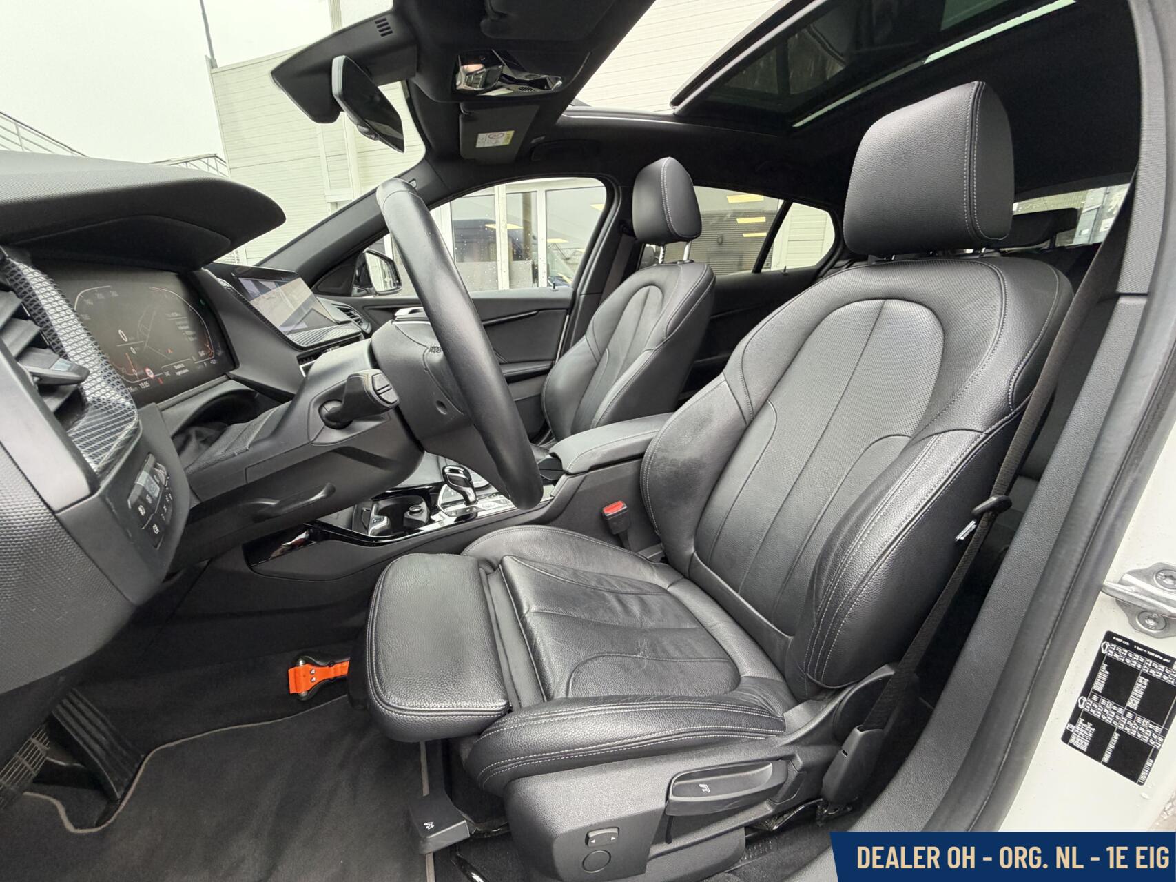 Foto van BMW 118i