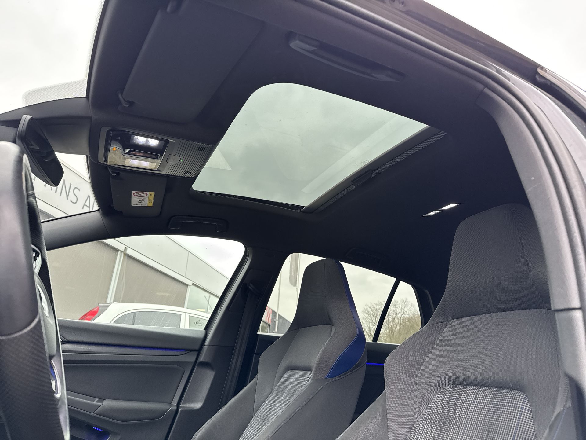 Foto van Volkswagen Golf GTE