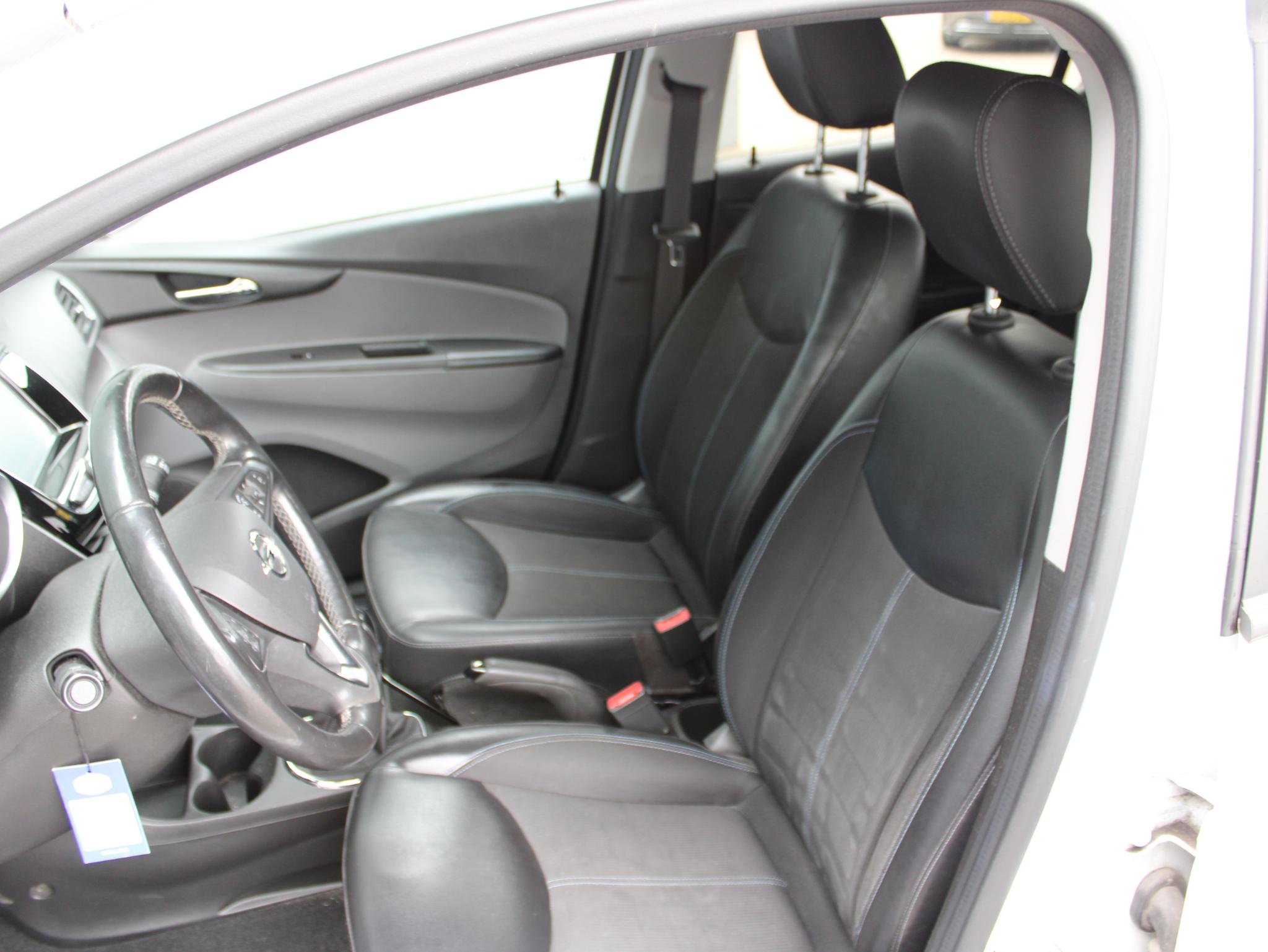 Foto van Opel Karl / Viva