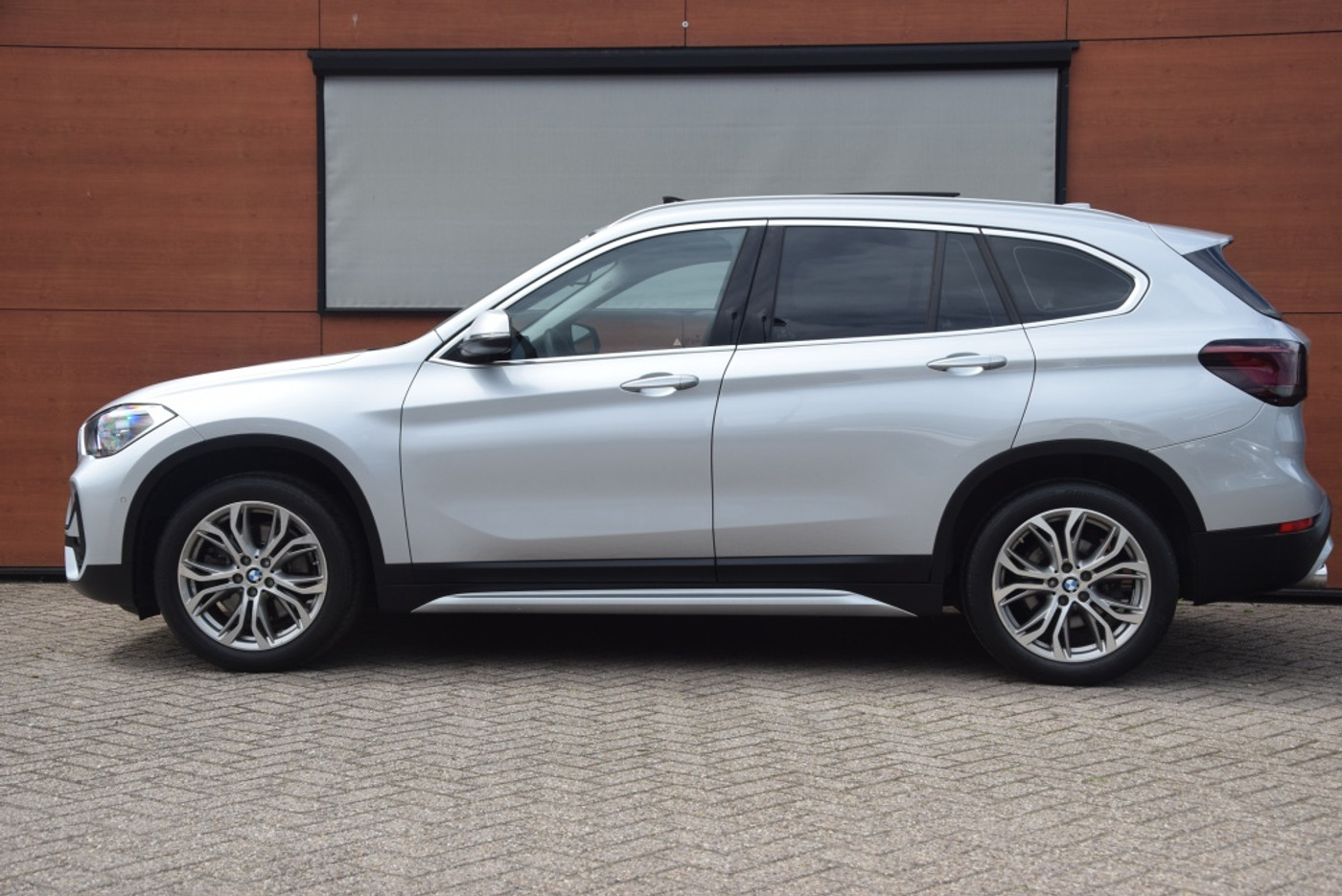 Foto van BMW X1 Sdrive20i