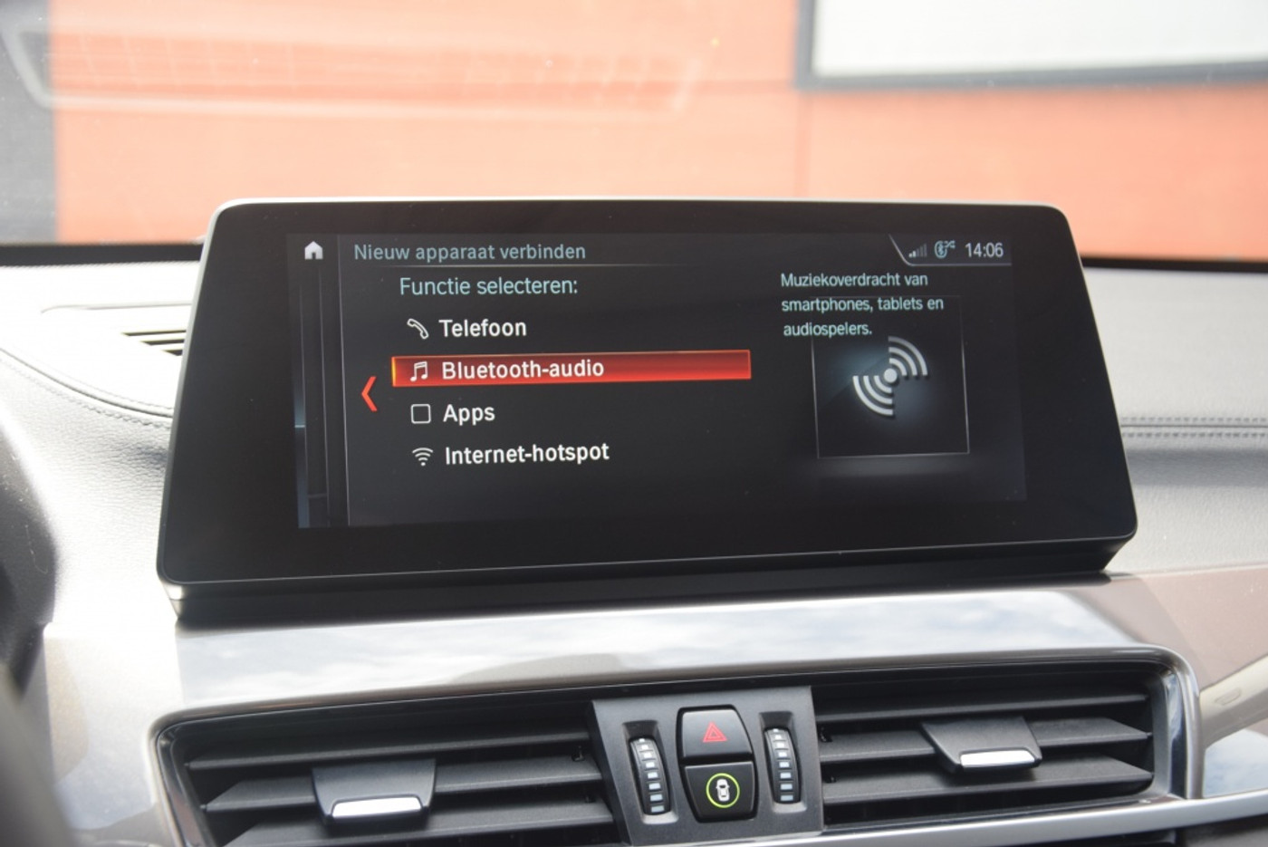 Foto van BMW X1 Sdrive20i