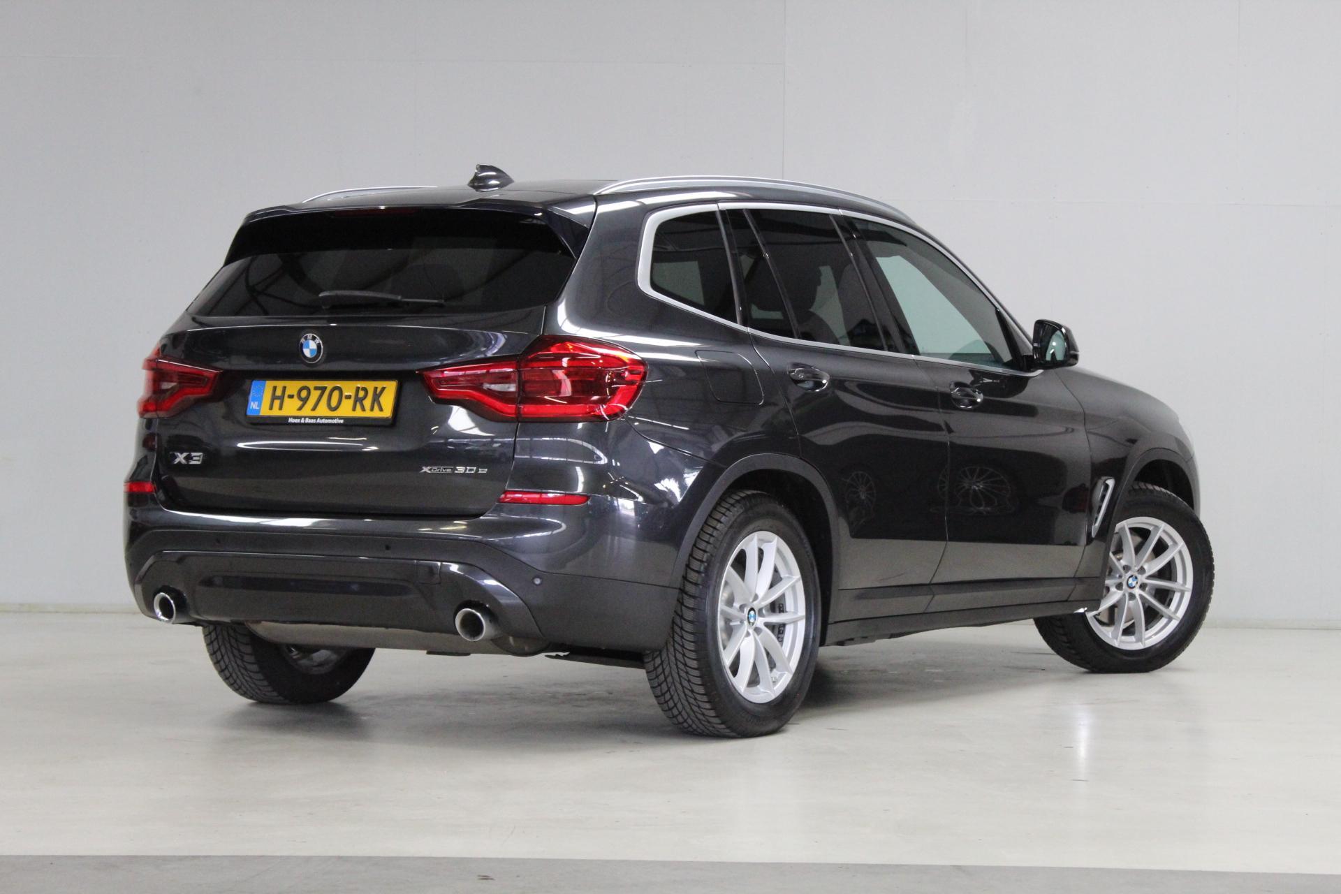 Foto van BMW X3 Xdrive30e