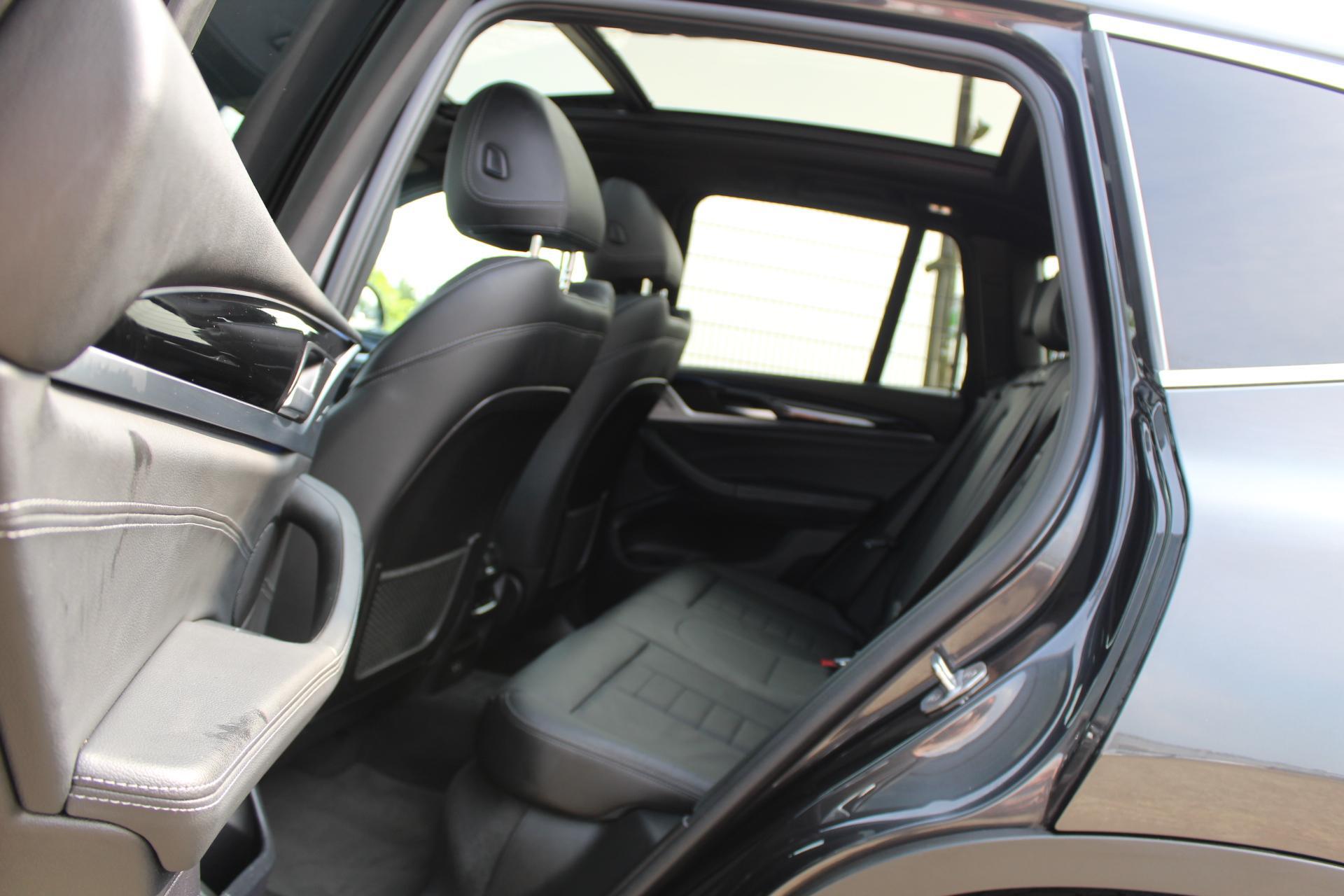 Foto van BMW X3 Xdrive30e