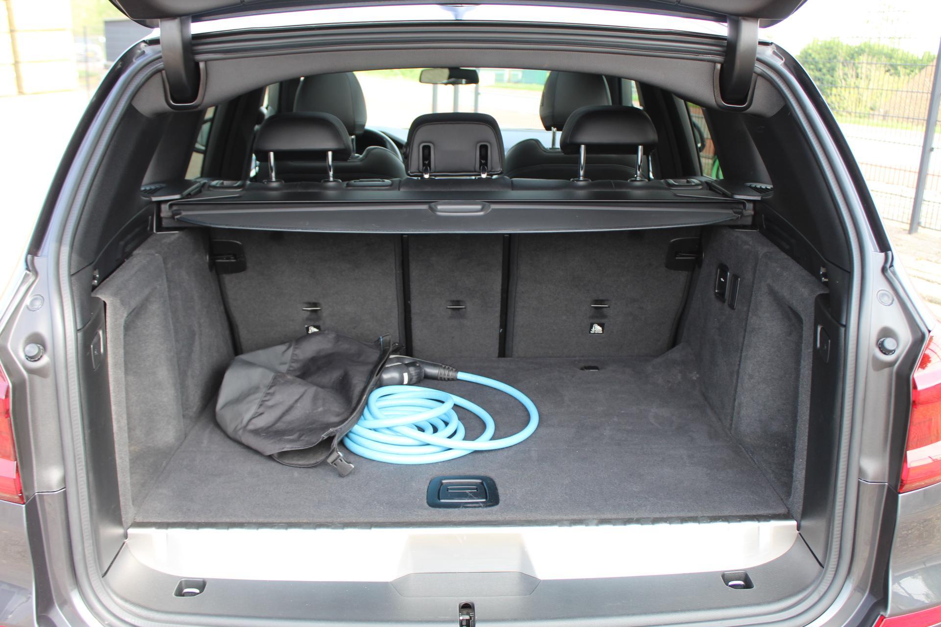 Foto van BMW X3 Xdrive30e