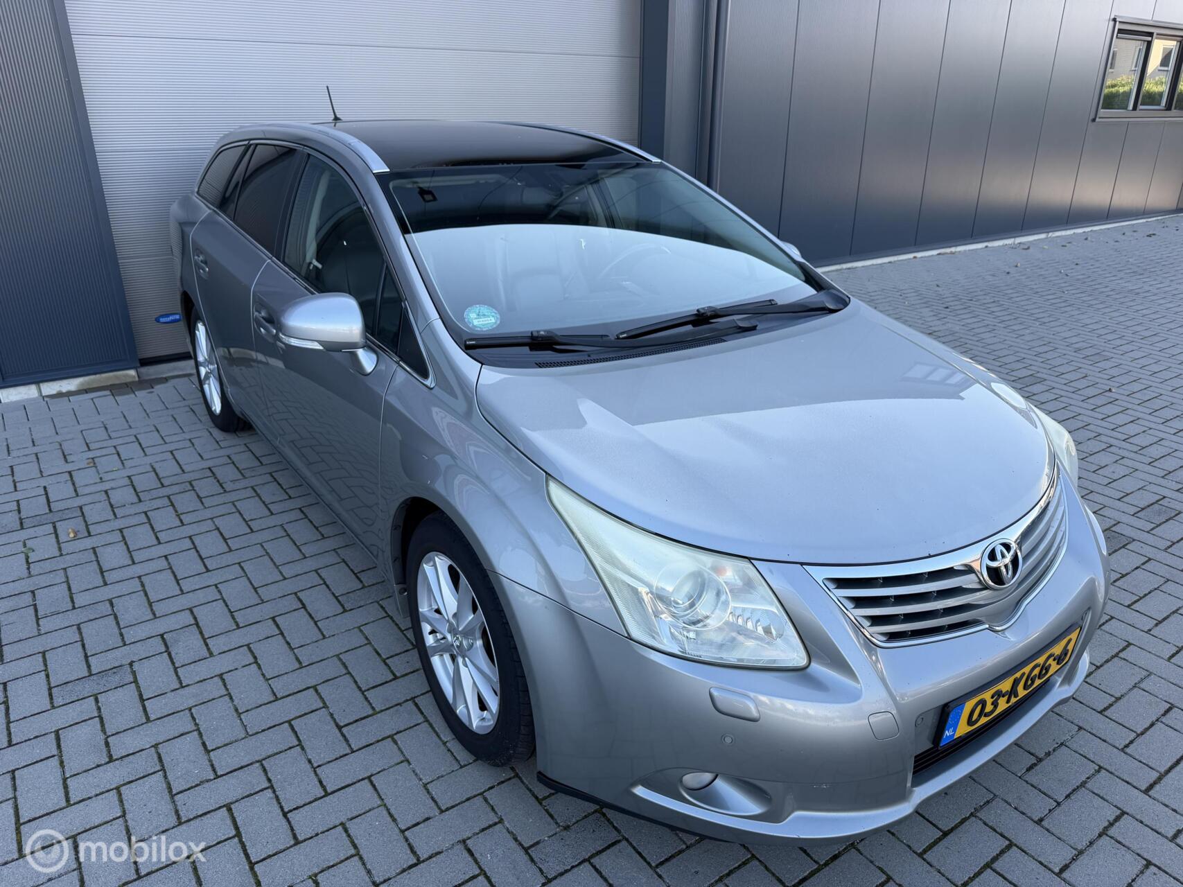 Foto van Toyota Toyota Avensis