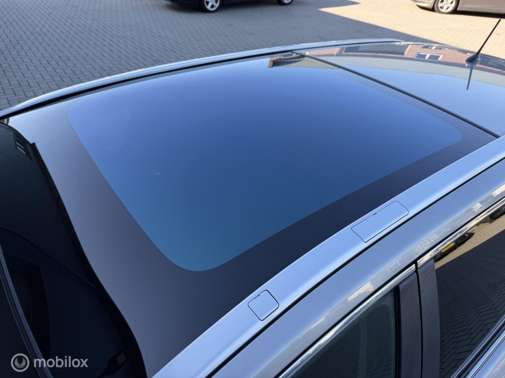 Foto van Toyota Toyota Avensis