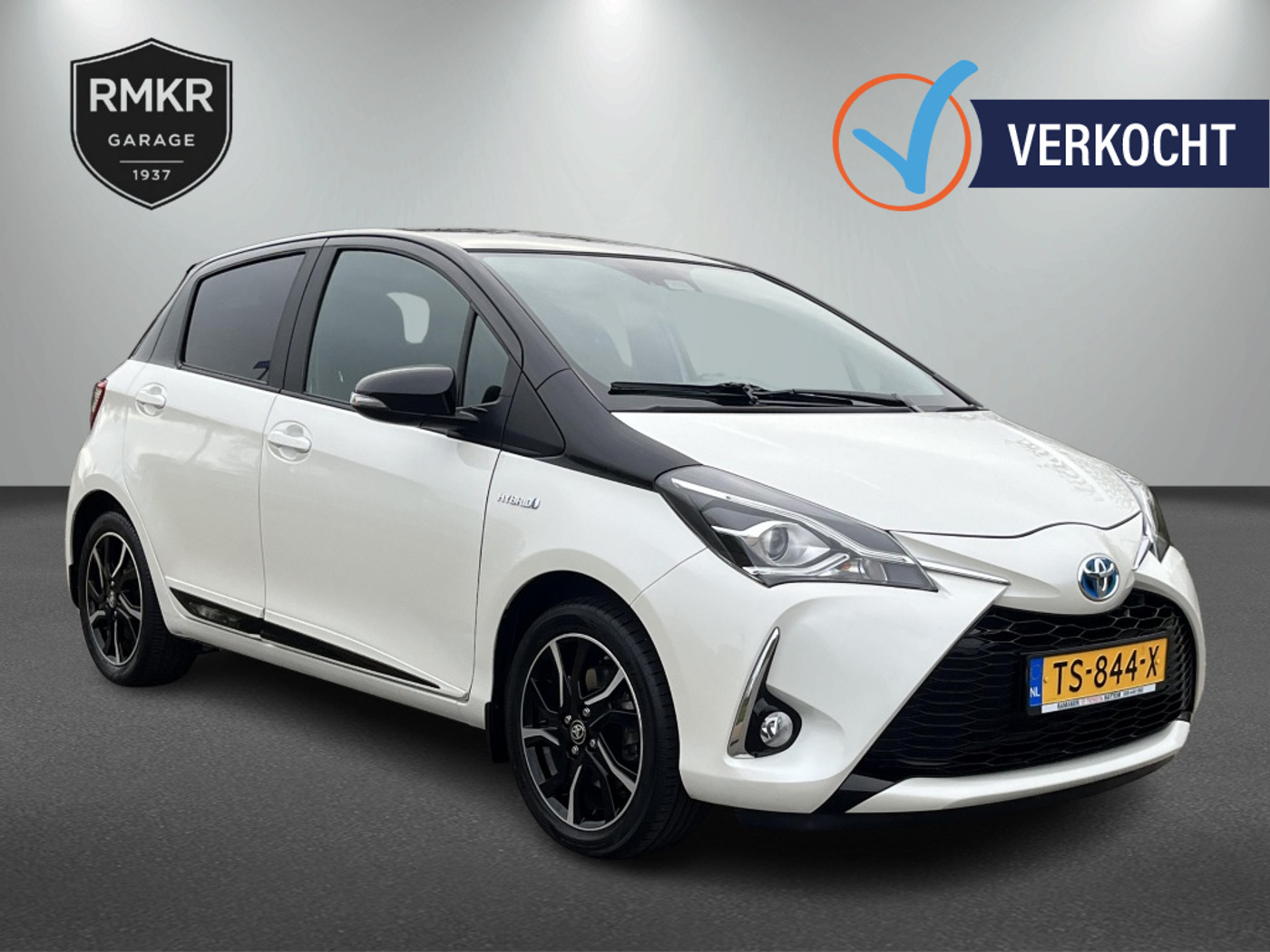 Toyota Toyota Yaris Hybrid 1.5 Hyb Bi-Tone Plus 2018 - voorkant