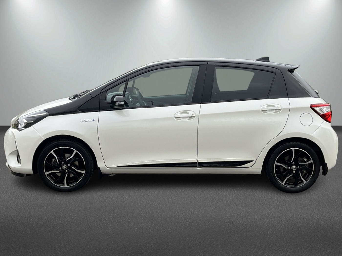 Foto van Toyota Toyota Yaris Hybrid