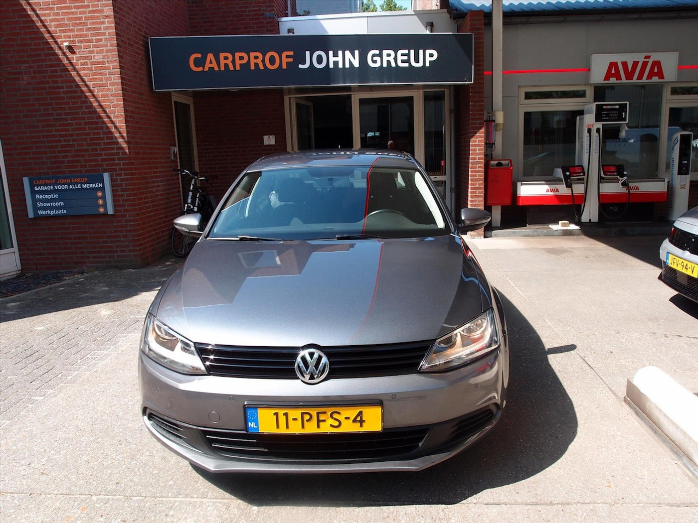 Volkswagen Jetta 1.2 TSI Trendline 2011 - voorkant