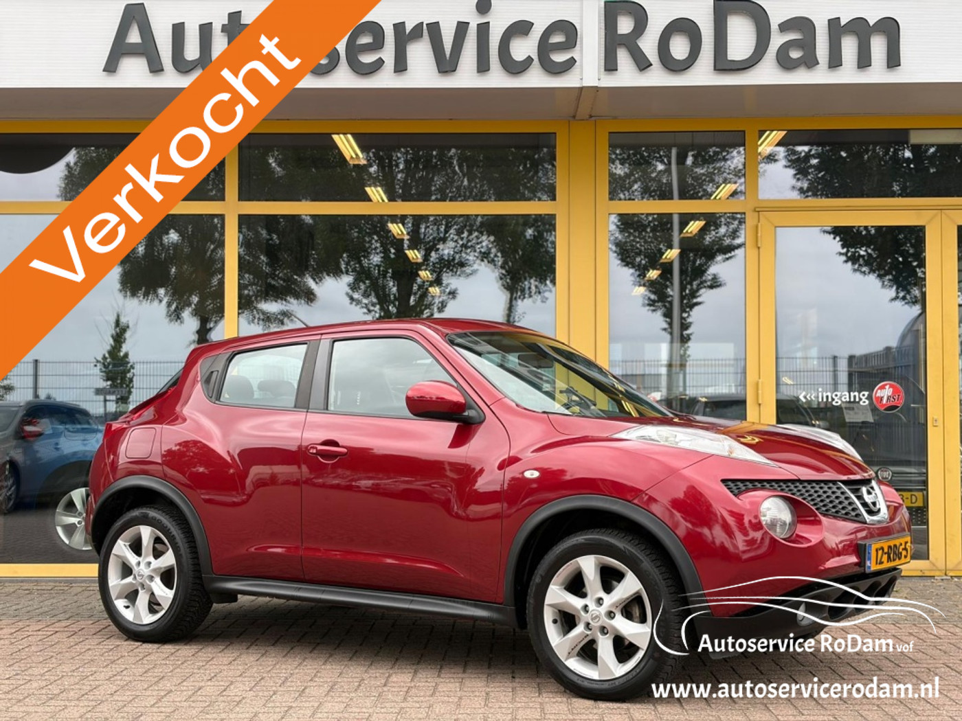 Nissan Nissan Juke 1.6 Acenta 2011 - voorkant