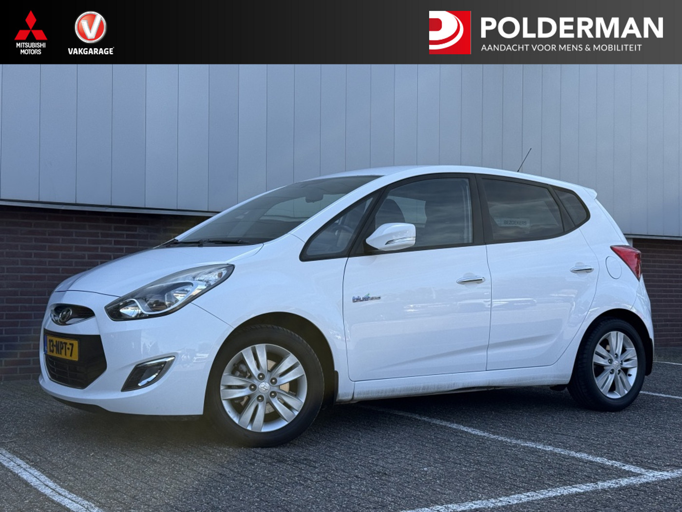 Hyundai Ix20 1.4i i-Vision | Trekhaak | Dealeronderhouden 2010 - voorkant