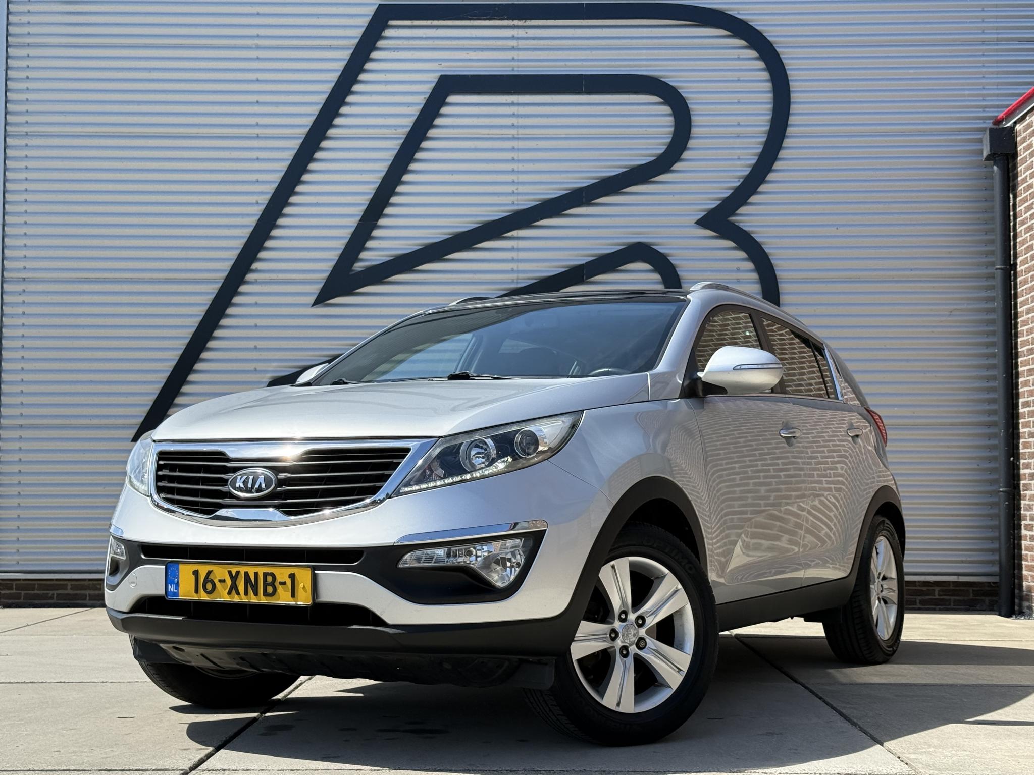Kia Sportage 2.0 X-ecutive Plus Pack 2012 - voorkant