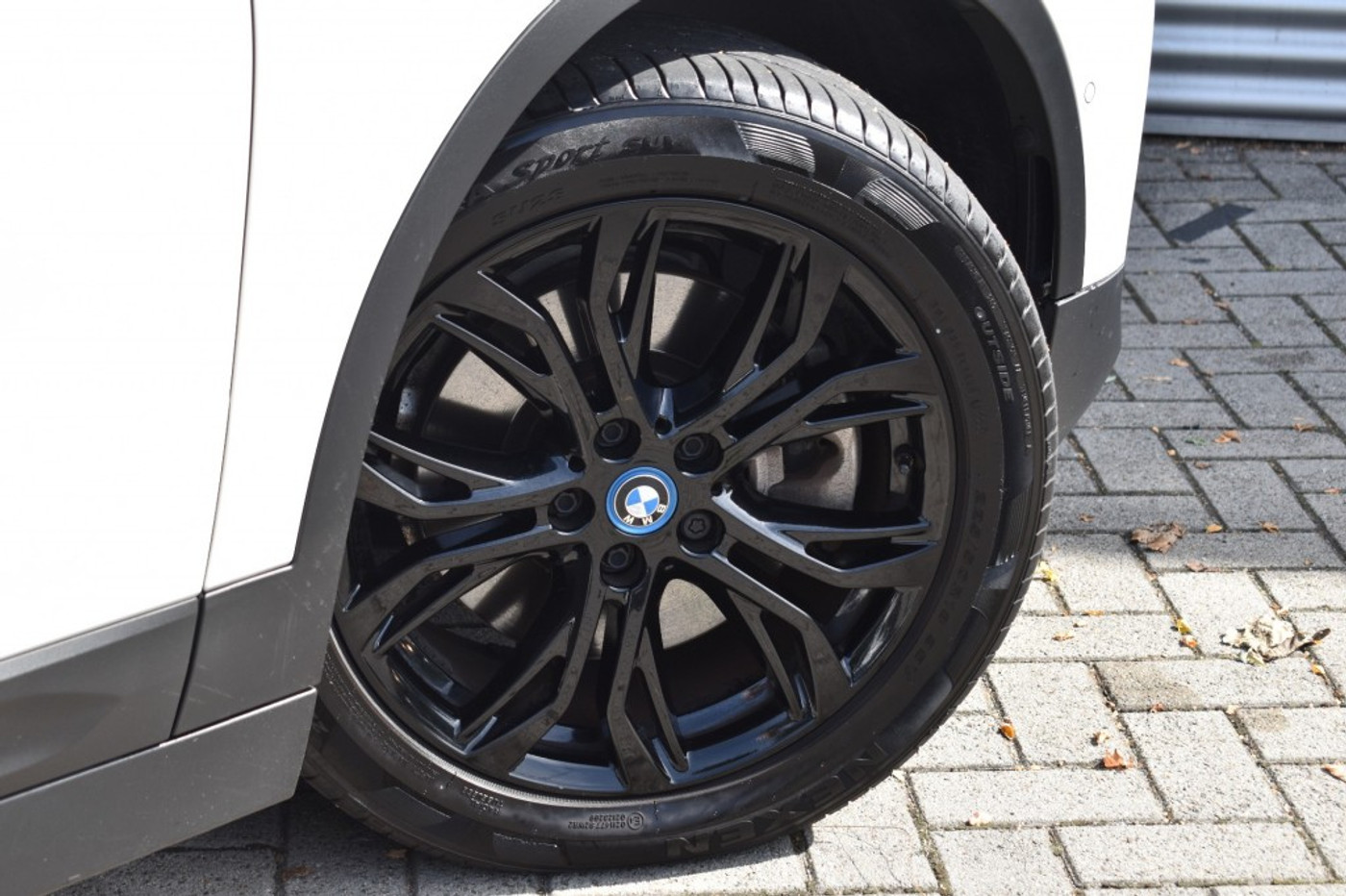 Foto van BMW X2 Xdrive25e