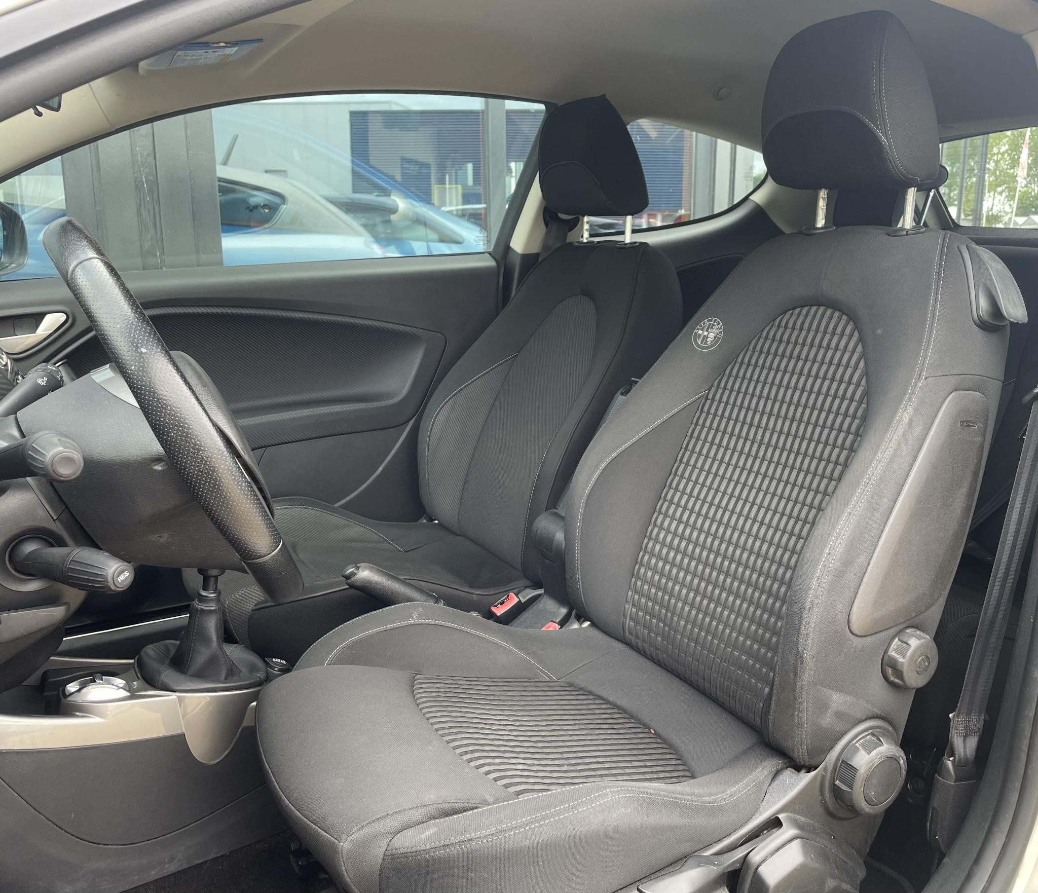 Foto van Alfa Romeo Alfa Mito
