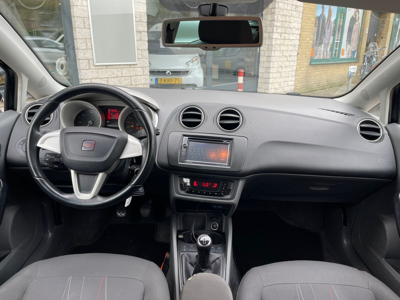 Foto van Seat Ibiza ST