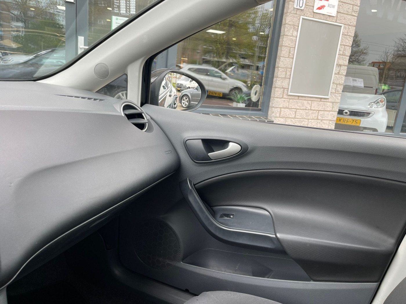 Foto van Seat Ibiza ST