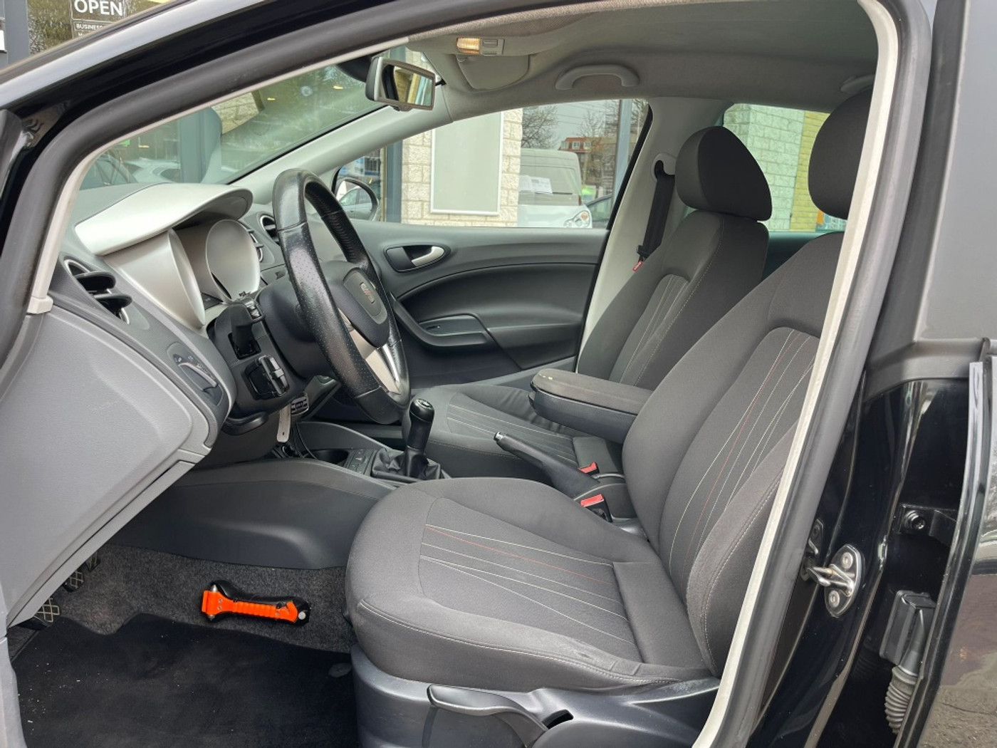 Foto van Seat Ibiza ST