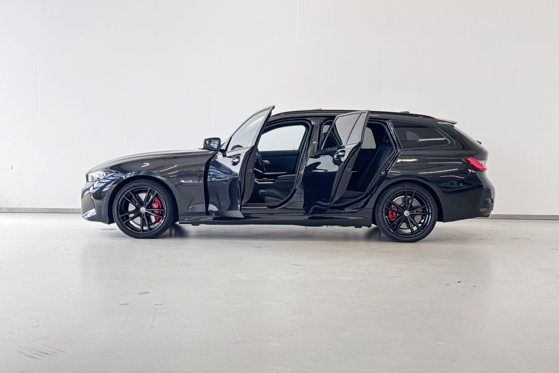 Foto van BMW 330e