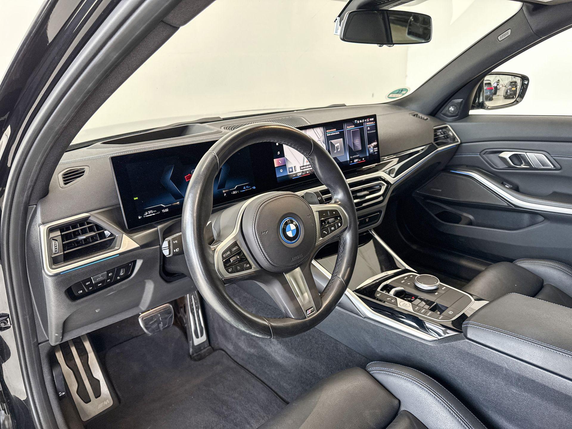 Foto van BMW 330e