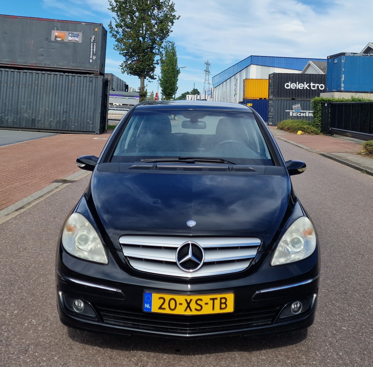 Foto van Mercedes-Benz B 150