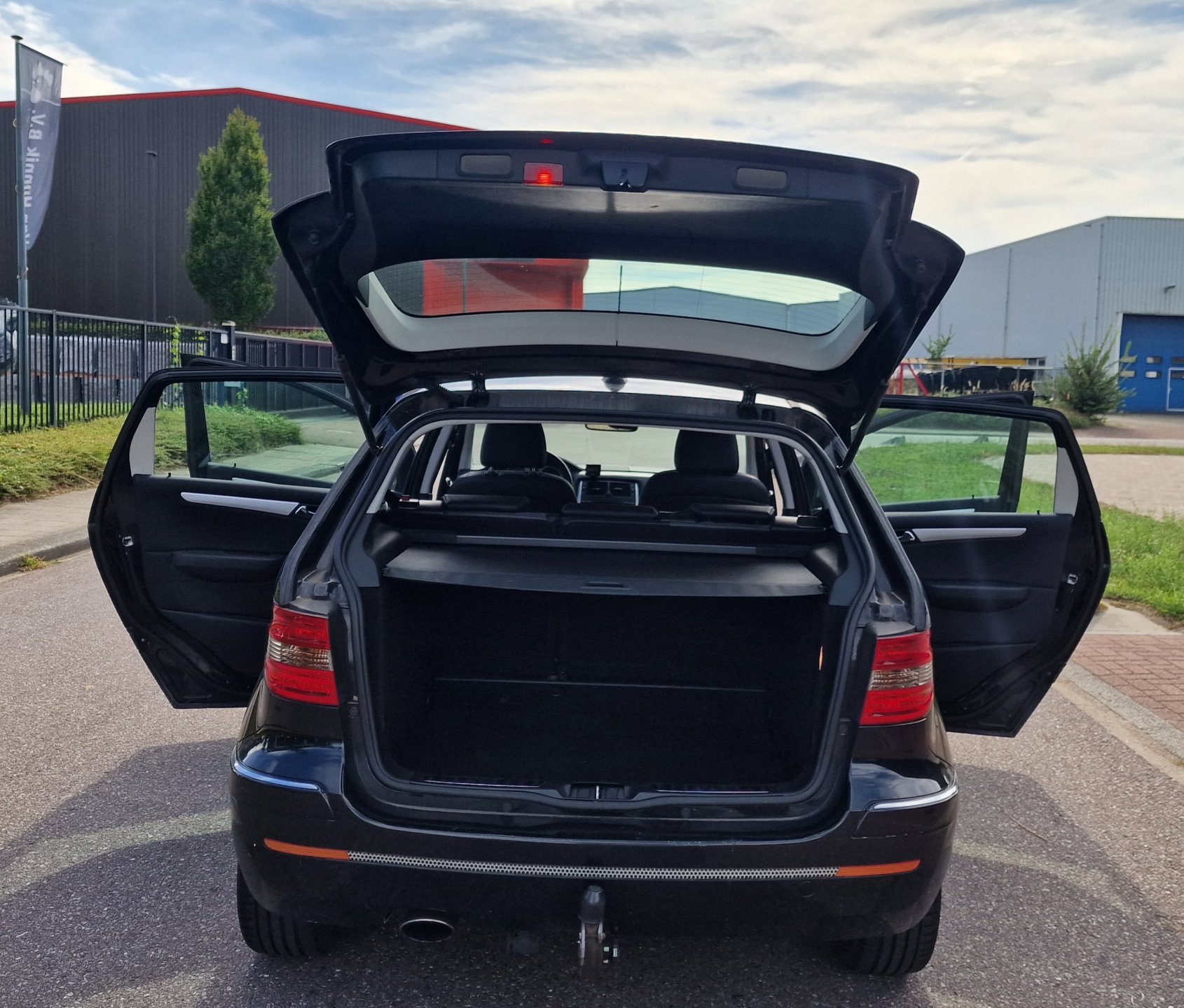 Foto van Mercedes-Benz B 150